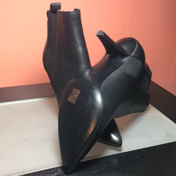 Woman ankle black boot 6.5 - Picture 5 of 5